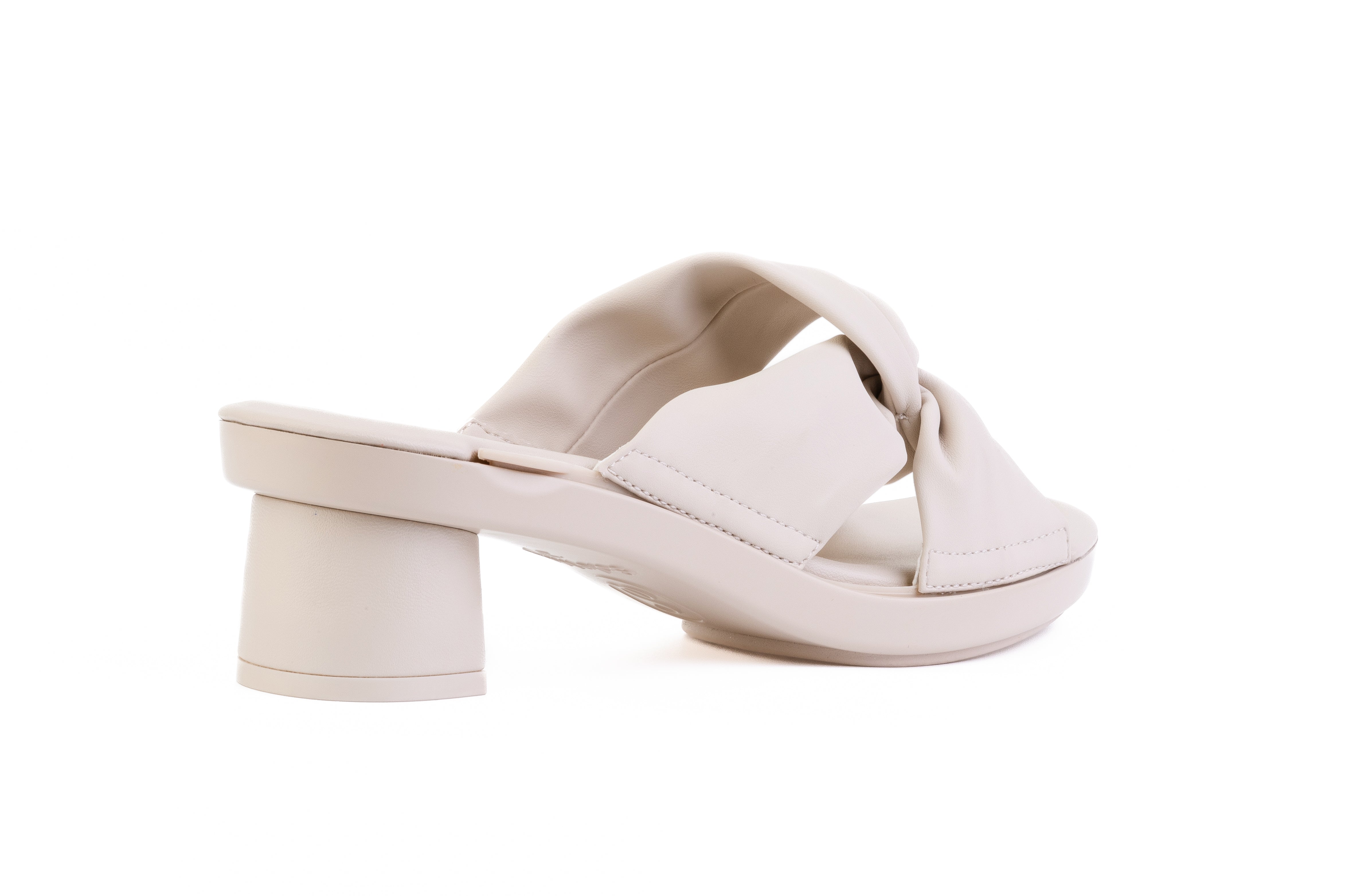 Tania Knot Comfort Top