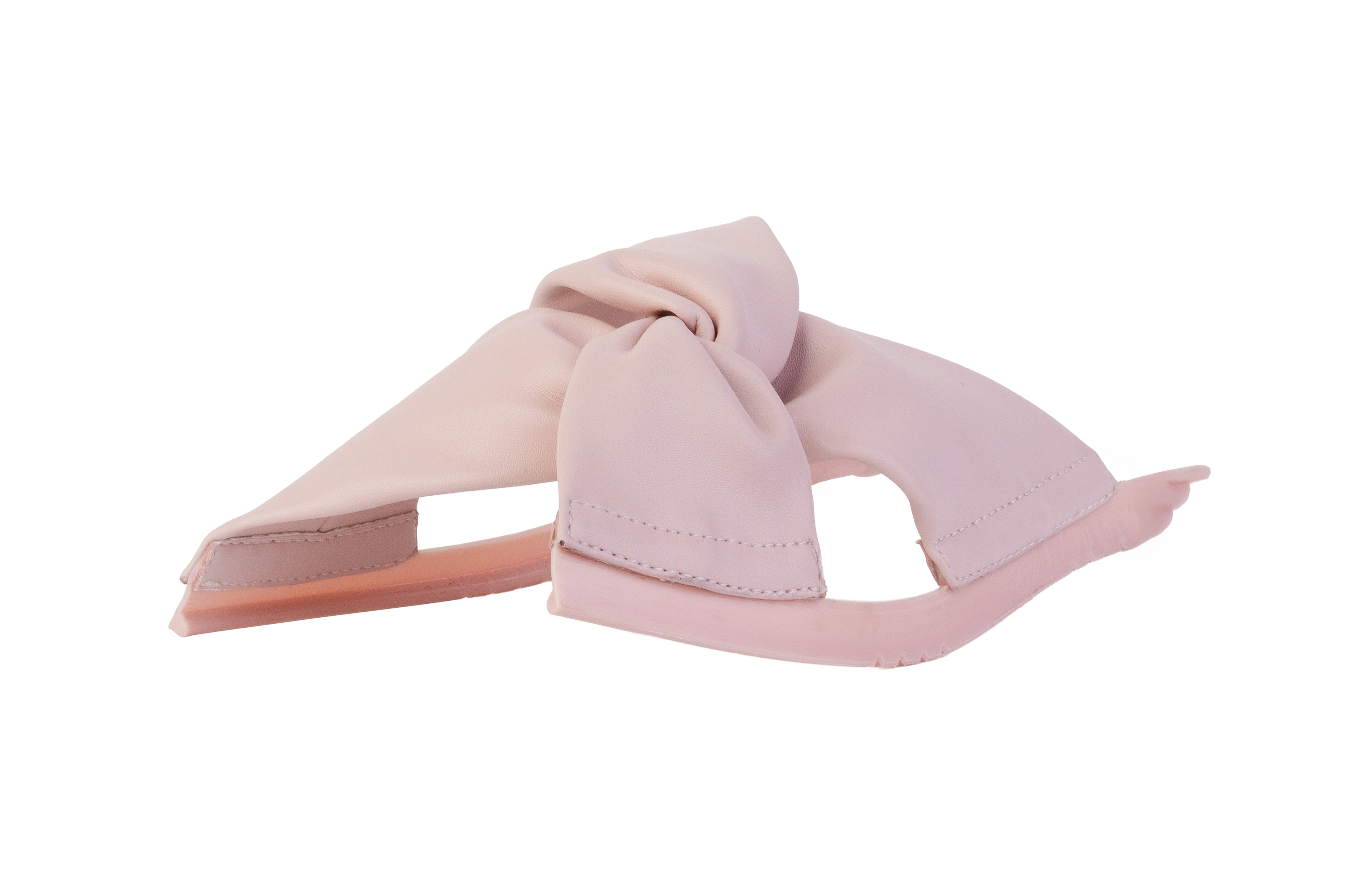 Tania Knot Comfort Top